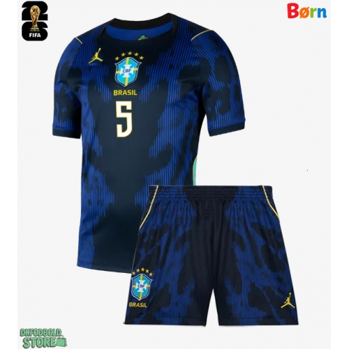 Brasilien Casemiro #5 Replika Babytøj Udebanesæt Børn VM 2026 Kortærmet (+ Korte bukser)